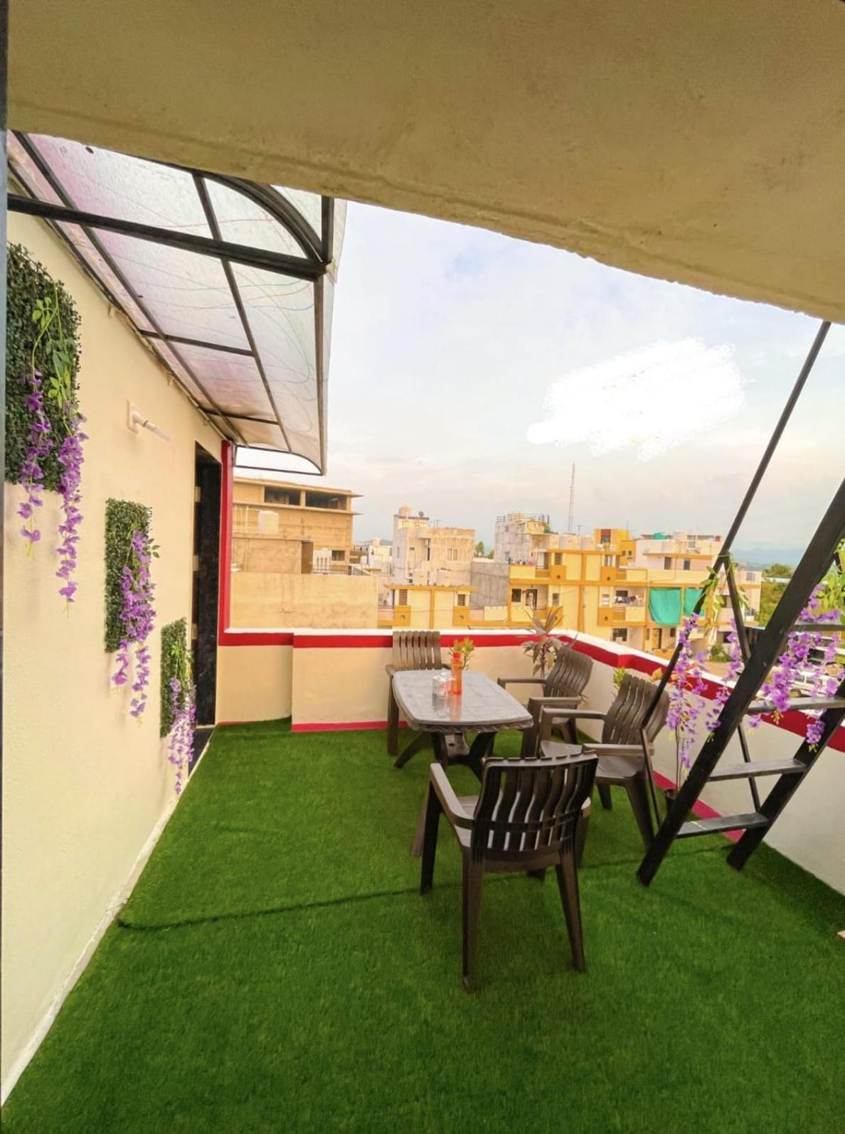 Jai Swaminarayan Delux Homestay Garudeshwar エクステリア 写真