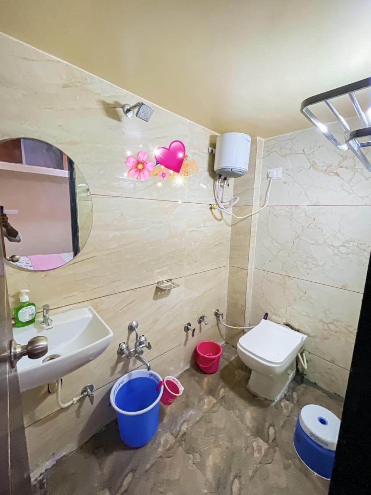 Jai Swaminarayan Delux Homestay Garudeshwar エクステリア 写真